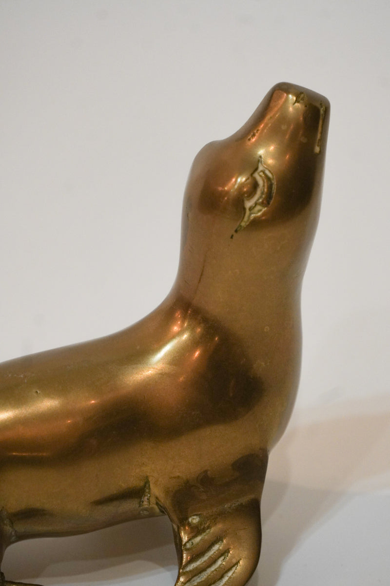 真鍮 アザラシ オブジェ <br>cerote antiques - ヴィンテージ SHARK ATTACK