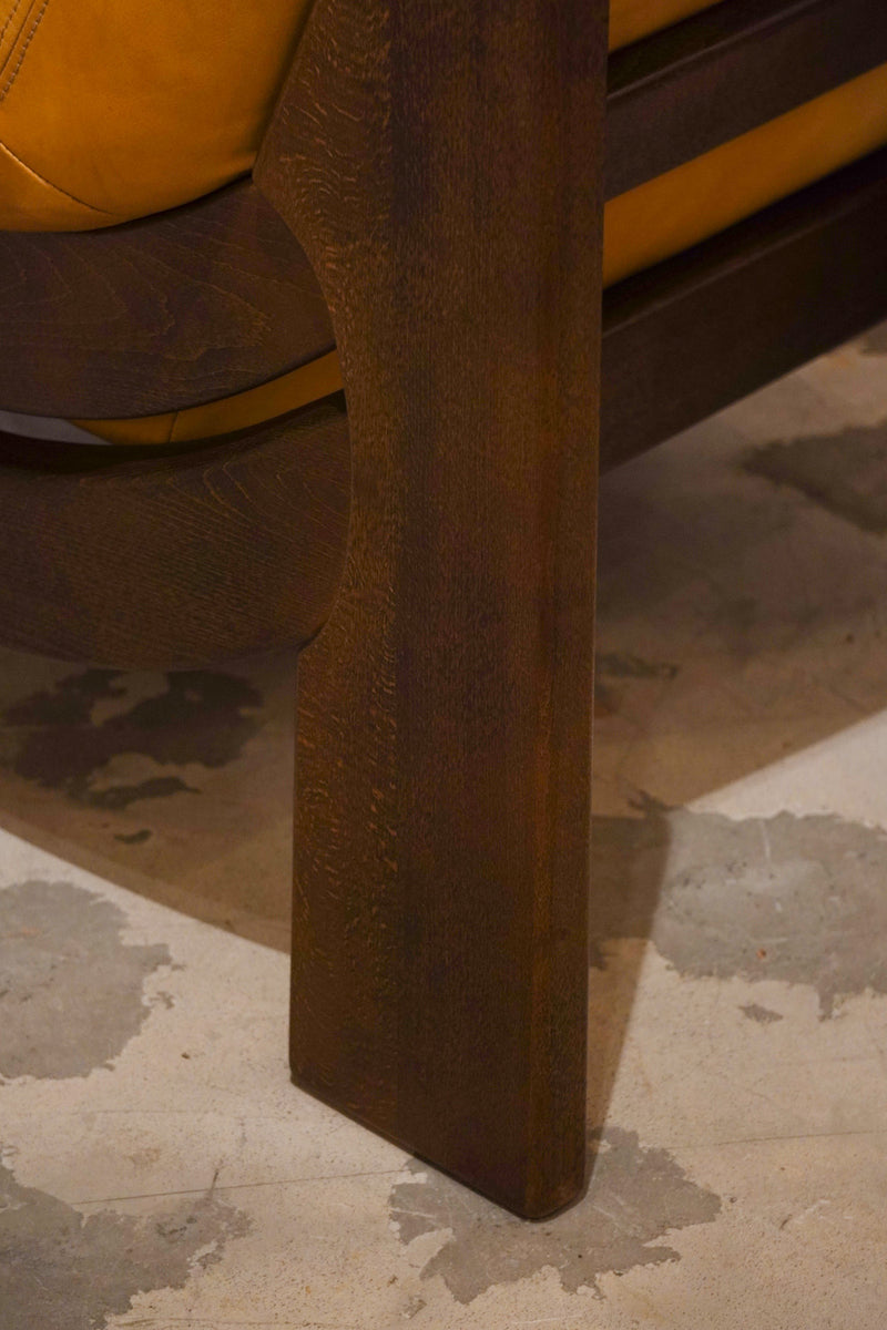 Maison Regain <br>レザーソファ (A) <br>1970's ,France <br>bob's box - ヴィンテージ SHARK ATTACK