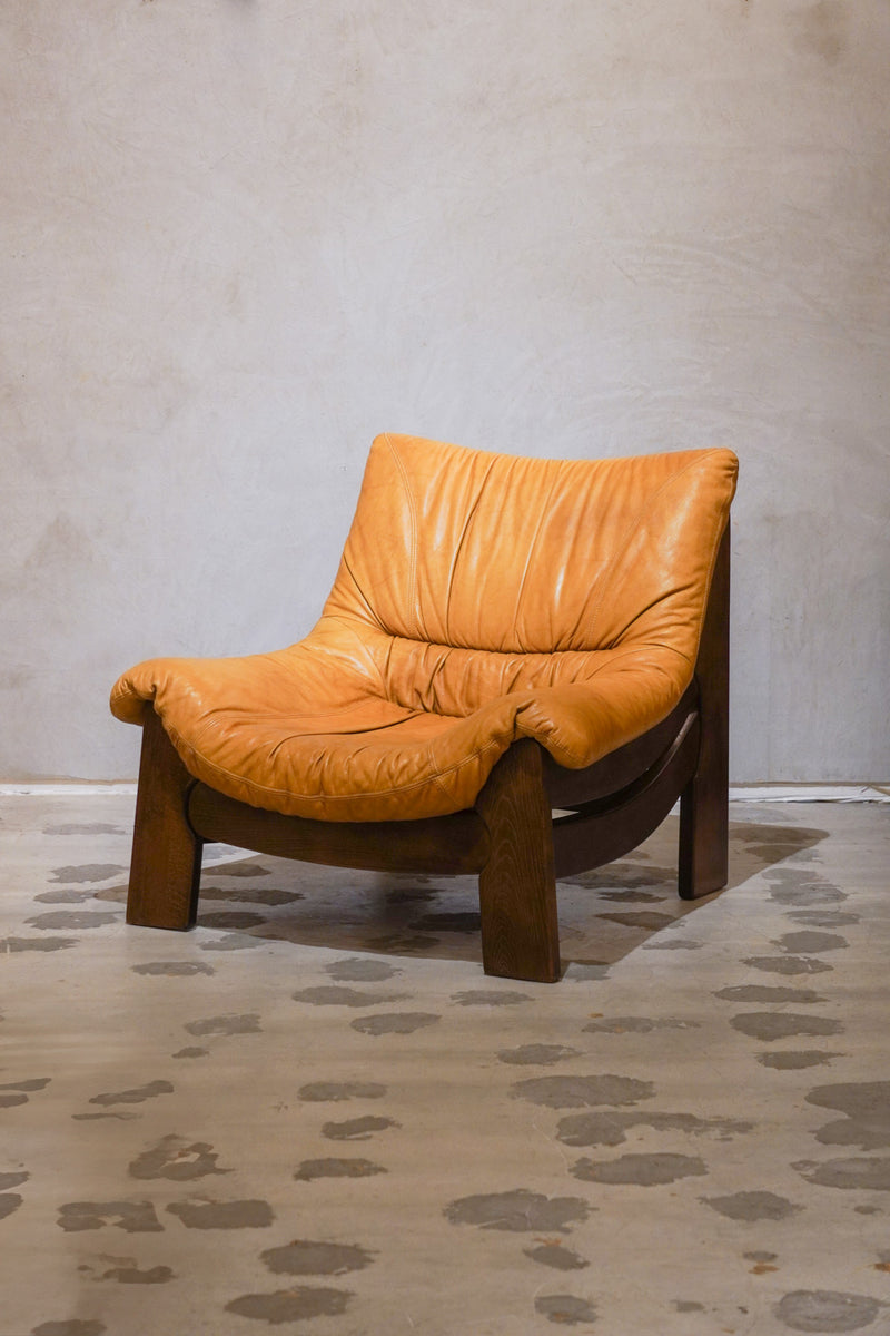 Maison Regain <br>レザーソファ (B) <br>1970's ,France <br>bob's box - ヴィンテージ SHARK ATTACK