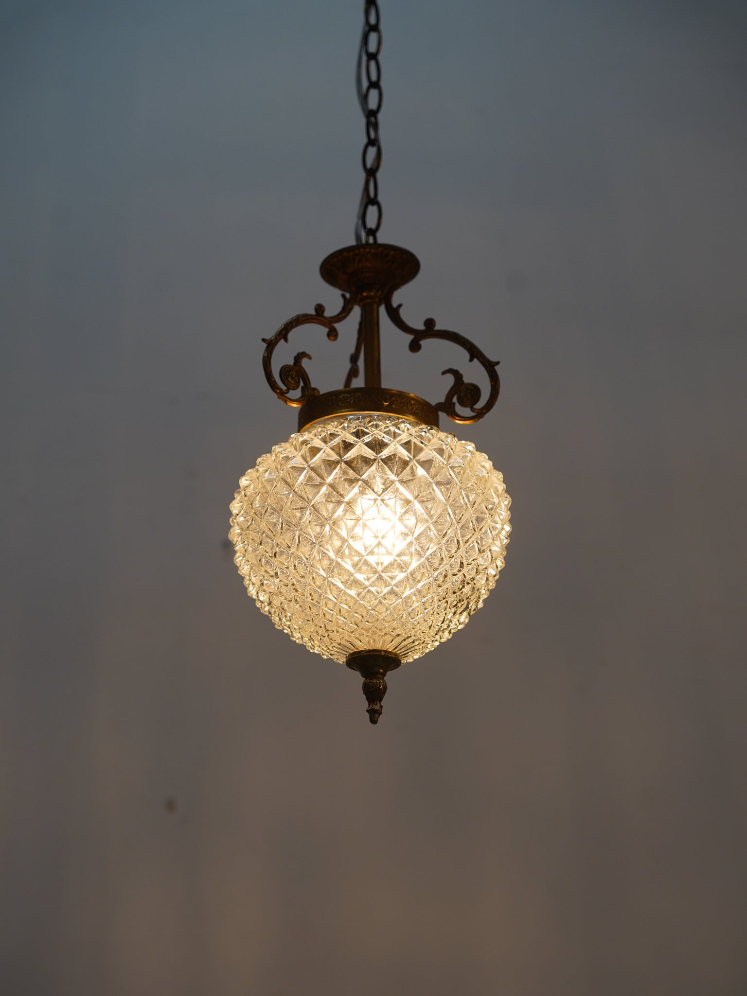 PENDANT LAMP – SHARK ATTACK ONLINE SHOP