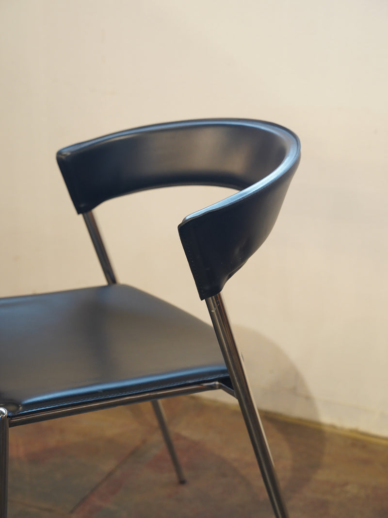 DINING CHAIR