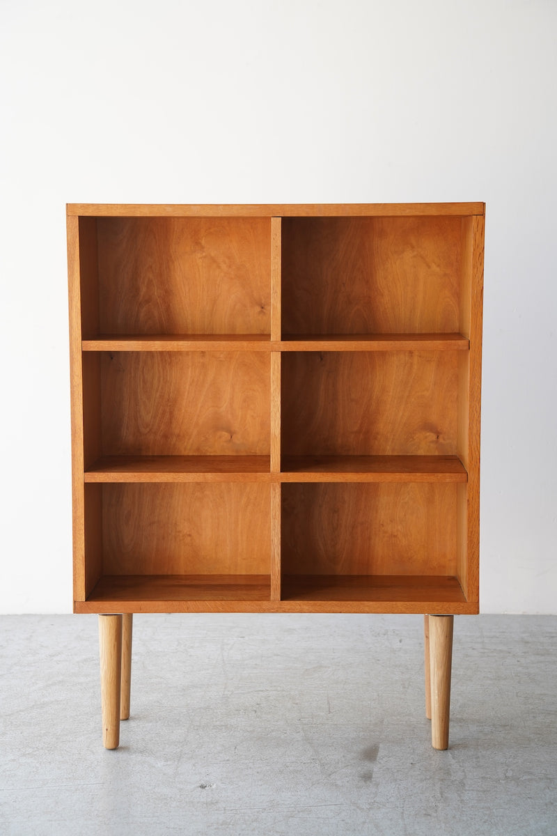 オークウッド ブックシェルフ<br> 大阪店、大和店 - ヴィンテージ SHARK ATTACK