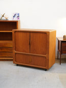 Dyrlund <br>チークウッド キャビネット <br>1960's-1970's , Denmark <br> 大和店