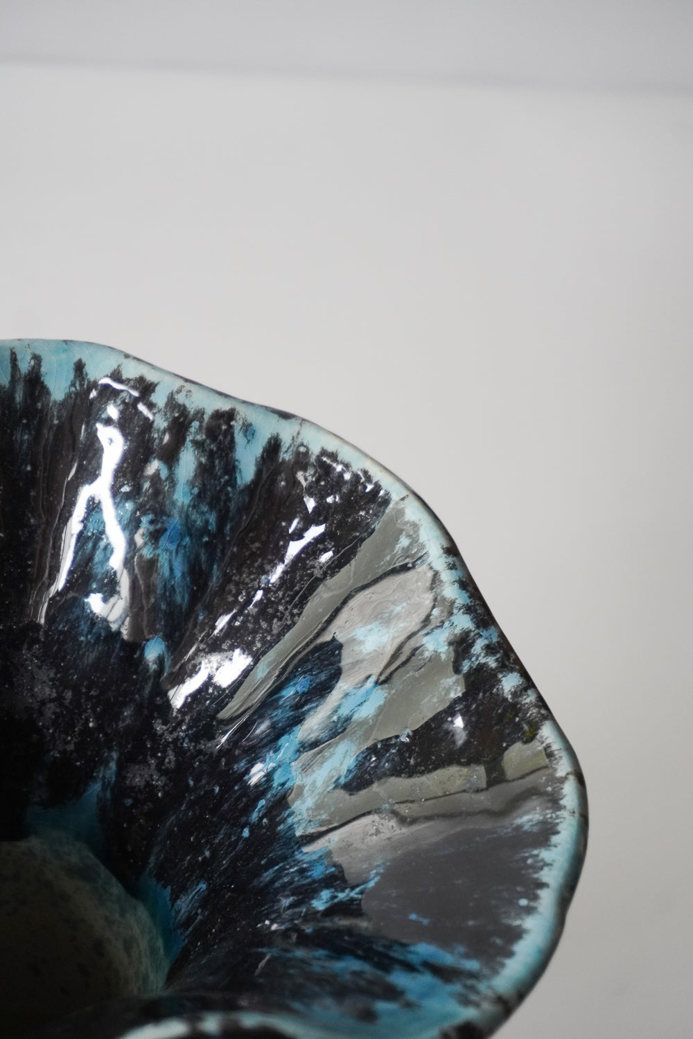 Otto Keramik<br>Vase 2812<br>大和店 - ヴィンテージ SHARK ATTACK