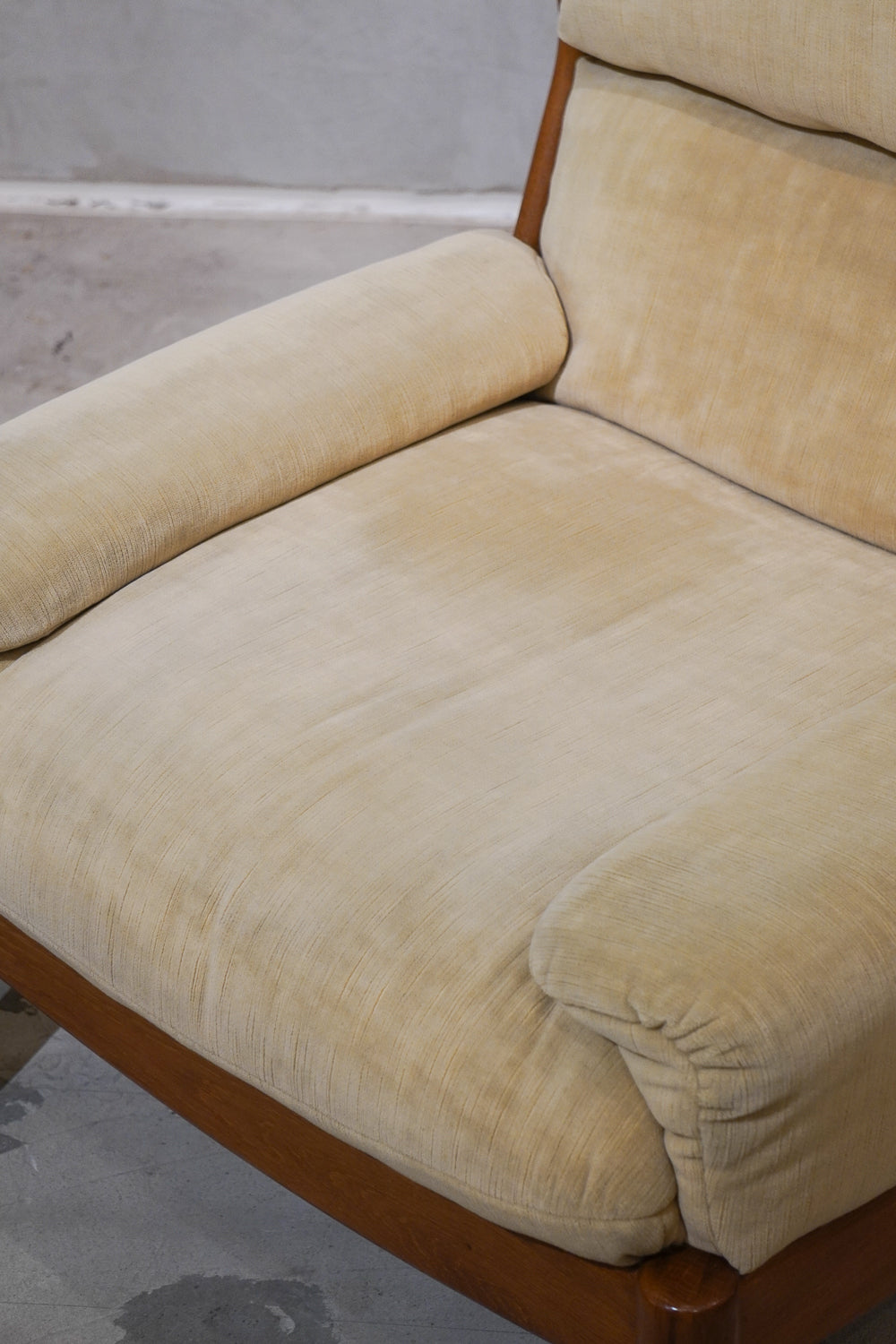 ファブリック 1シーターソファ<br>denmark 1970's <br>cerote antiques - ヴィンテージ SHARK ATTACK
