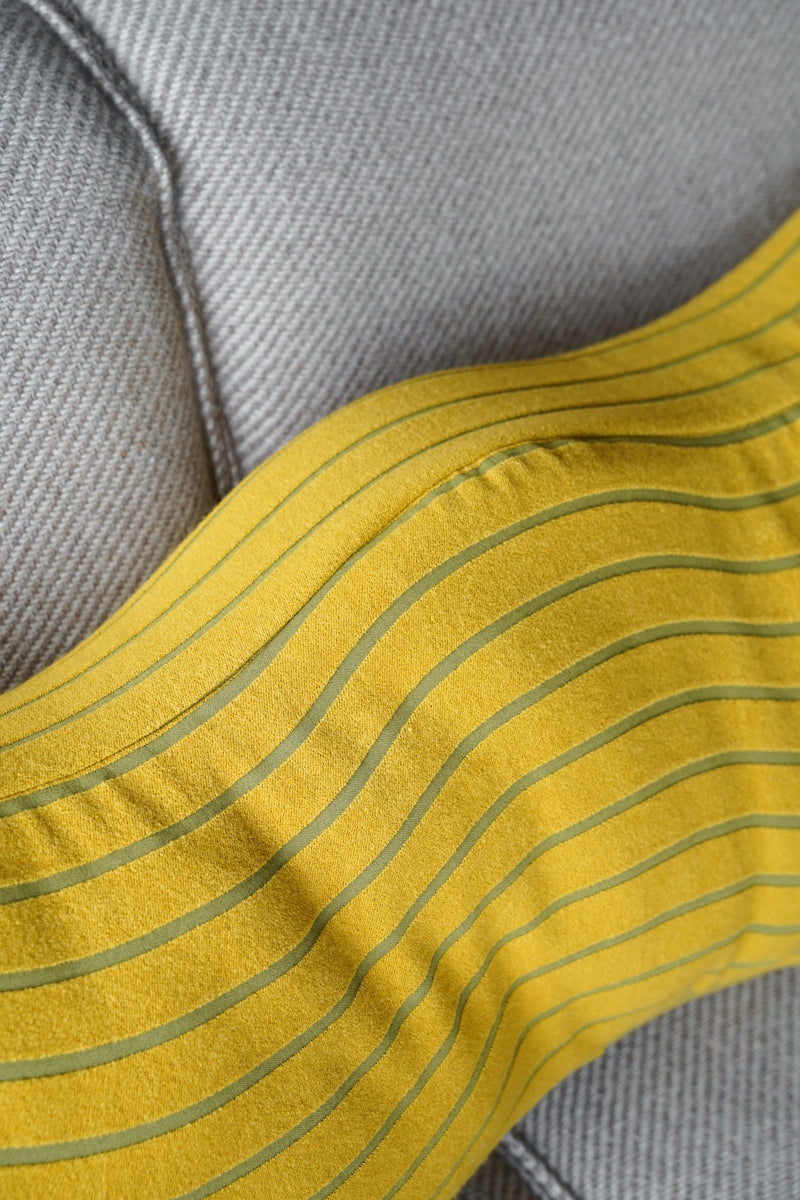 PORTRAIT LAB<br>Fabric object "Wave line" Long Blond <br>大和店・大阪店 - ヴィンテージ SHARK ATTACK