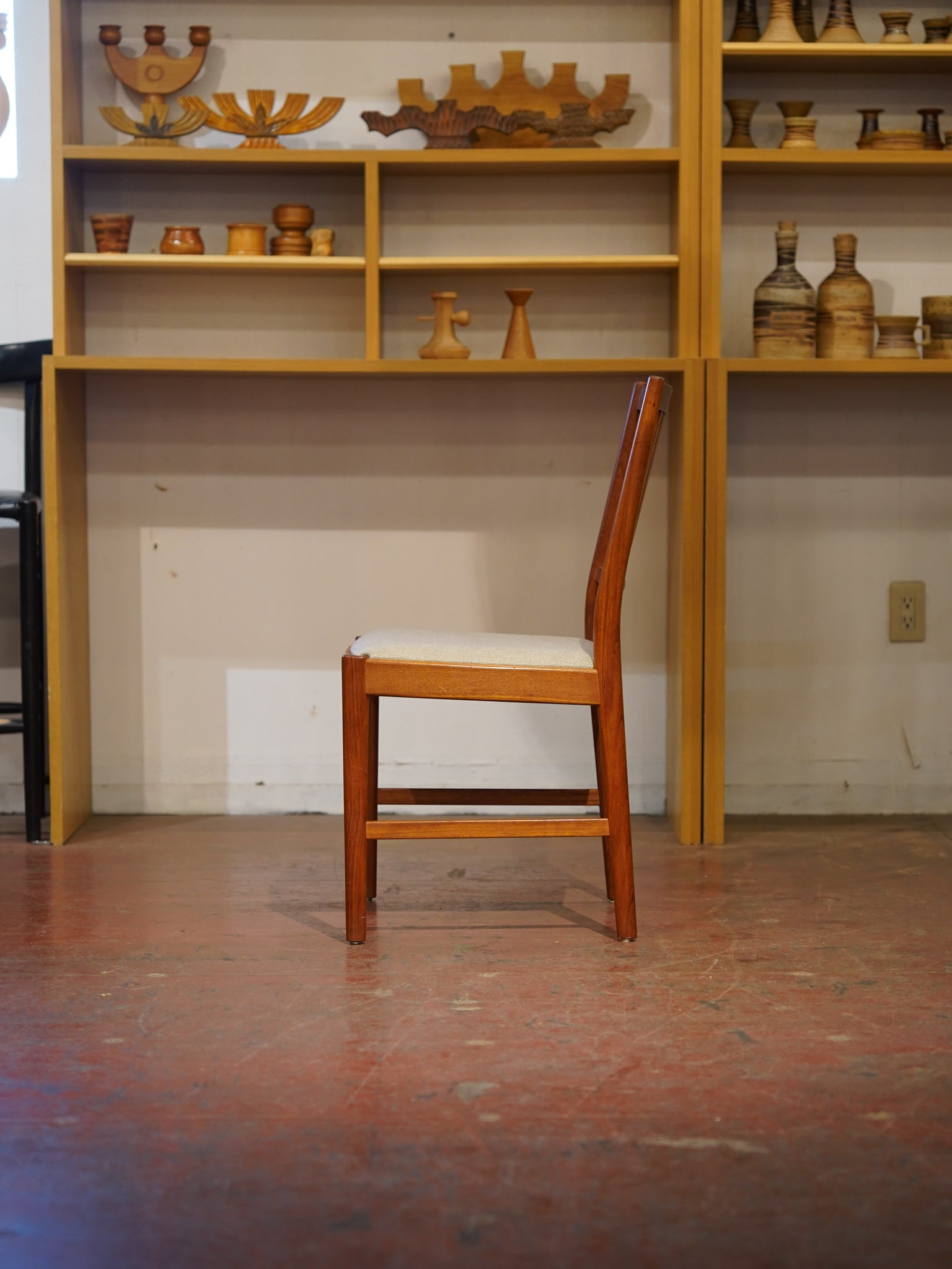 DINING CHAIR – SHARK ATTACK ONLINE SHOP