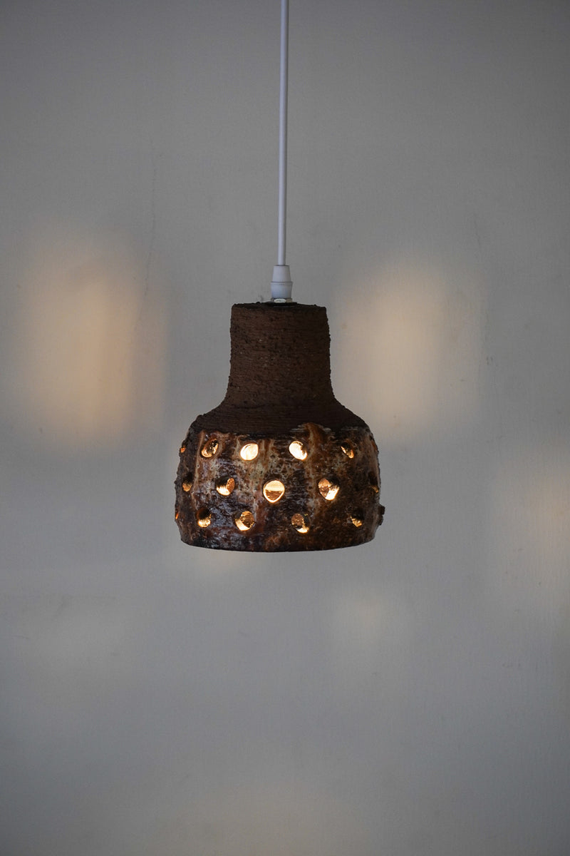 セラミック ペンダントランプ <br>bob's box - ヴィンテージ SHARK ATTACK