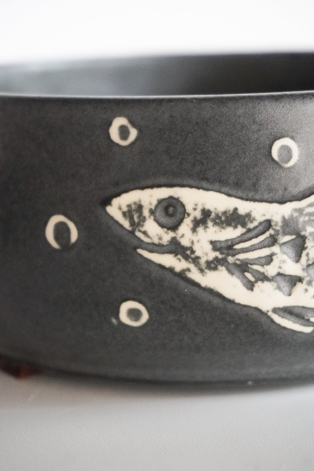 Denmark セラミックキャセロール <br>ヴィンテージ<br>cerote antiques - ヴィンテージ SHARK ATTACK