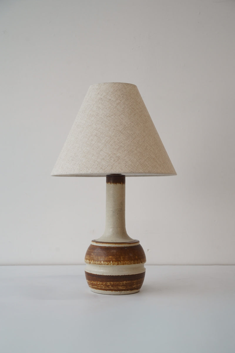 Axella<br>セラミックテーブルランプ <br>Denmark <br>TAMAGAWA BASE hold×1 nkmr - ヴィンテージ SHARK ATTACK