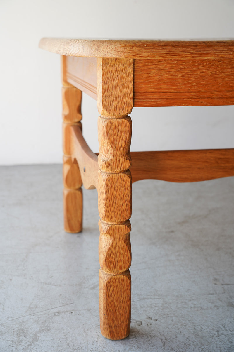 タイルトップ コーヒーテーブル <br>reload店 - ヴィンテージ SHARK ATTACK