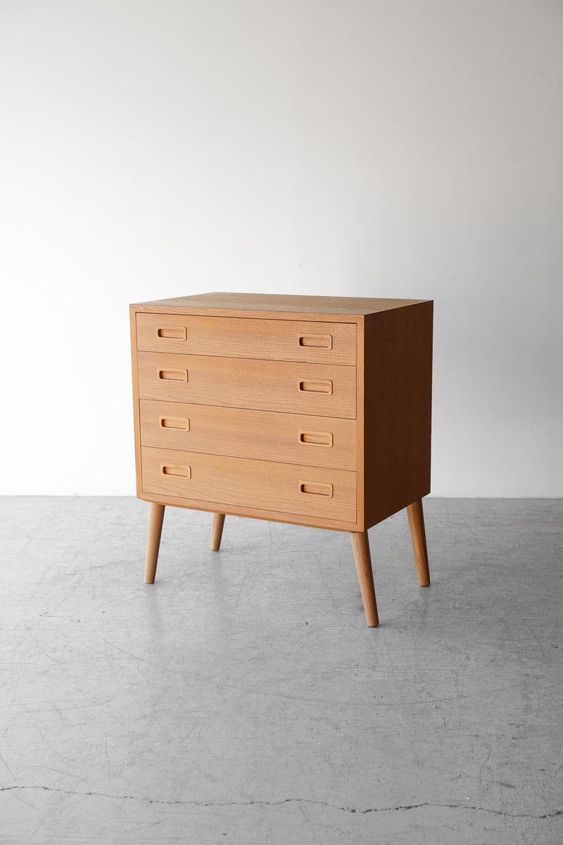 Hundevad&Co.<br>オークウッド チェスト <br>Denmark <br>TAMAGAWA BASE - ヴィンテージ SHARK ATTACK