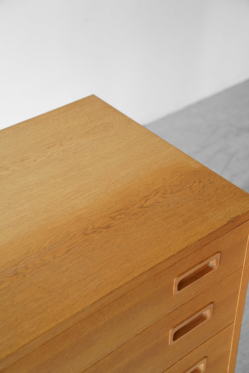 Hundevad&Co.<br>オークウッド チェスト <br>Denmark <br>TAMAGAWA BASE - ヴィンテージ SHARK ATTACK