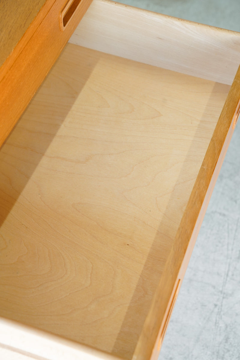 Hundevad&Co.<br>オークウッド チェスト <br>Denmark <br>TAMAGAWA BASE - ヴィンテージ SHARK ATTACK