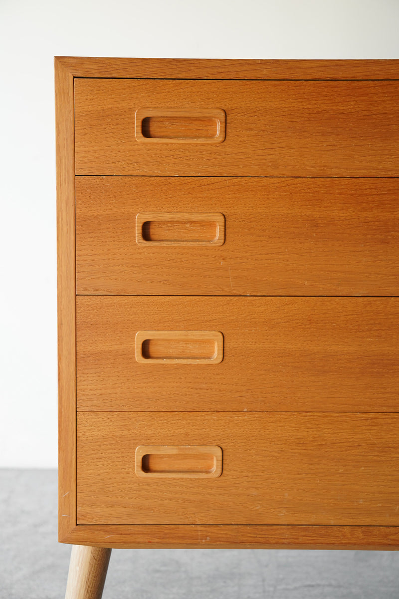 Hundevad&Co.<br>オークウッド チェスト <br>Denmark <br>TAMAGAWA BASE - ヴィンテージ SHARK ATTACK