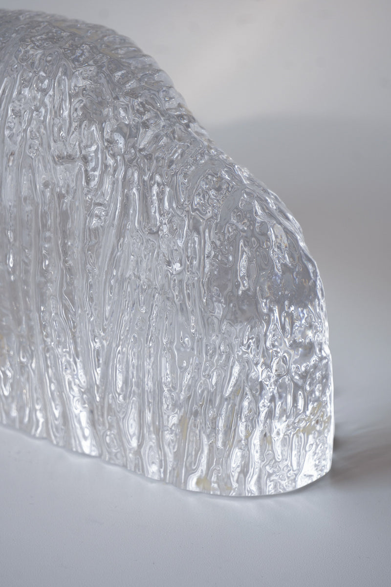 Kosta Boda社<br>バイソンオブジェ (L)　<br>Sweden <br>cerote antiques - ヴィンテージ SHARK ATTACK