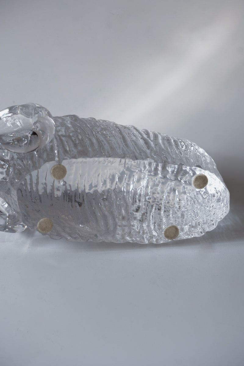 Kosta Boda社<br>バイソンオブジェ (L)　<br>Sweden <br>cerote antiques - ヴィンテージ SHARK ATTACK