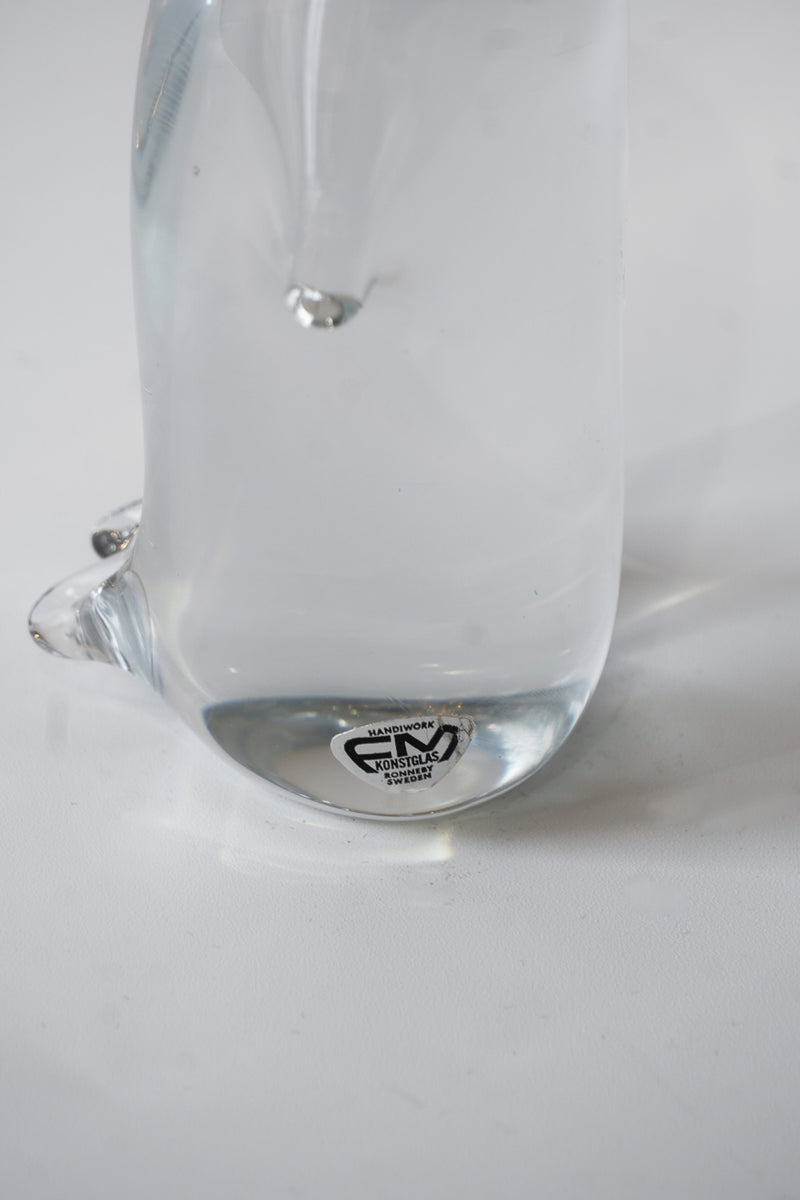 ガラス ペンギンオブジェ<br>cerote antiques - ヴィンテージ SHARK ATTACK