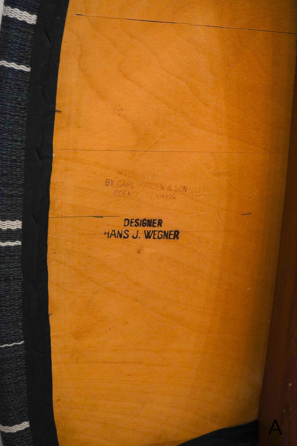 Hans J. Wegner CH29 ダイニングチェア(A/B) 2脚<br>ヴィンテージ <br>大阪店 - ヴィンテージ SHARK ATTACK