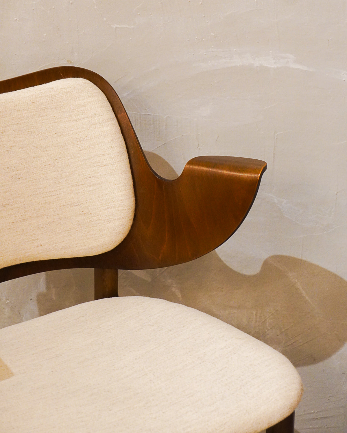 Warm Nordic  "Hans Olsen" - "Gesture Chair" ダイニングチェア - Denmark - bob's box