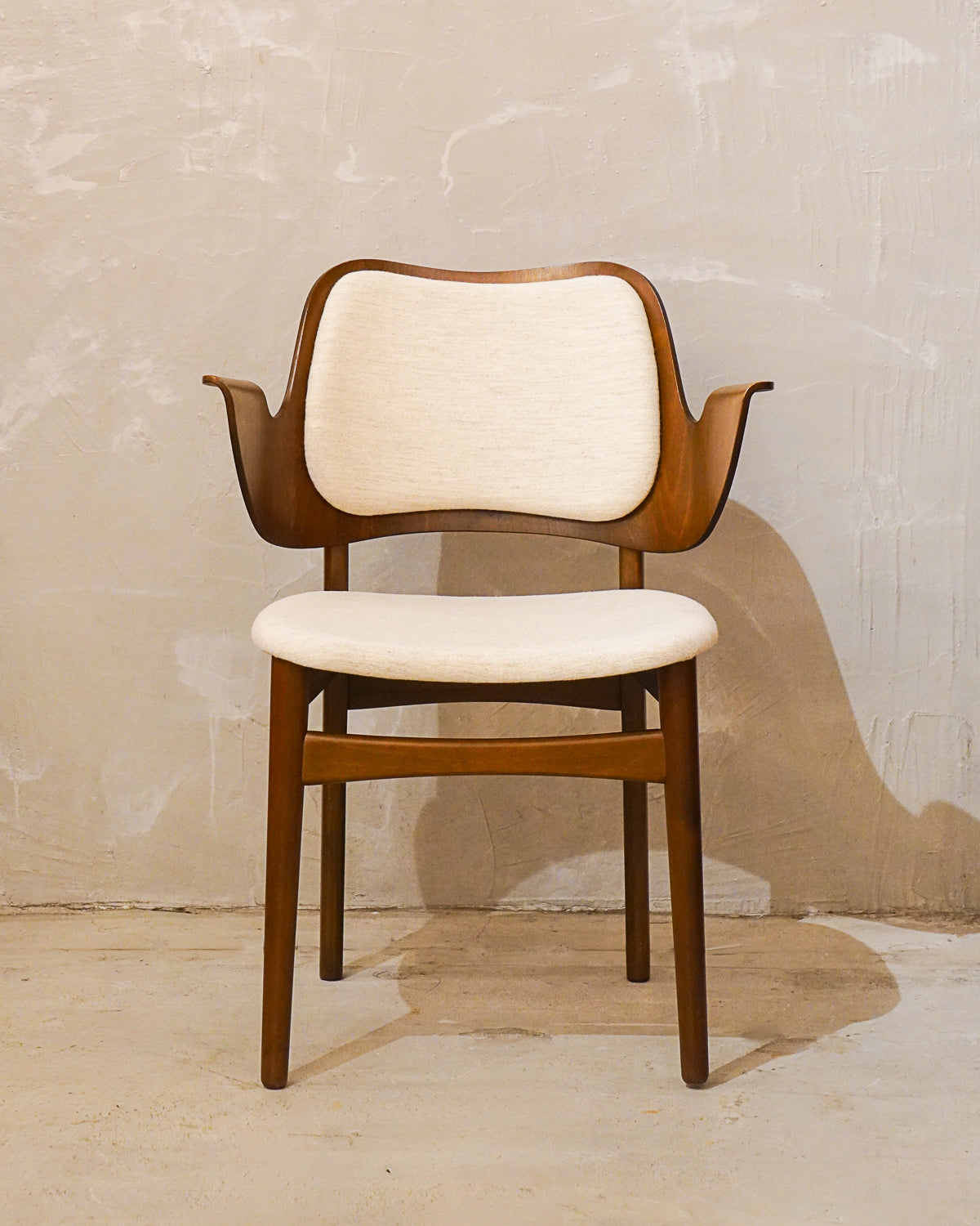 Warm Nordic  "Hans Olsen" - "Gesture Chair" ダイニングチェア - Denmark - bob's box
