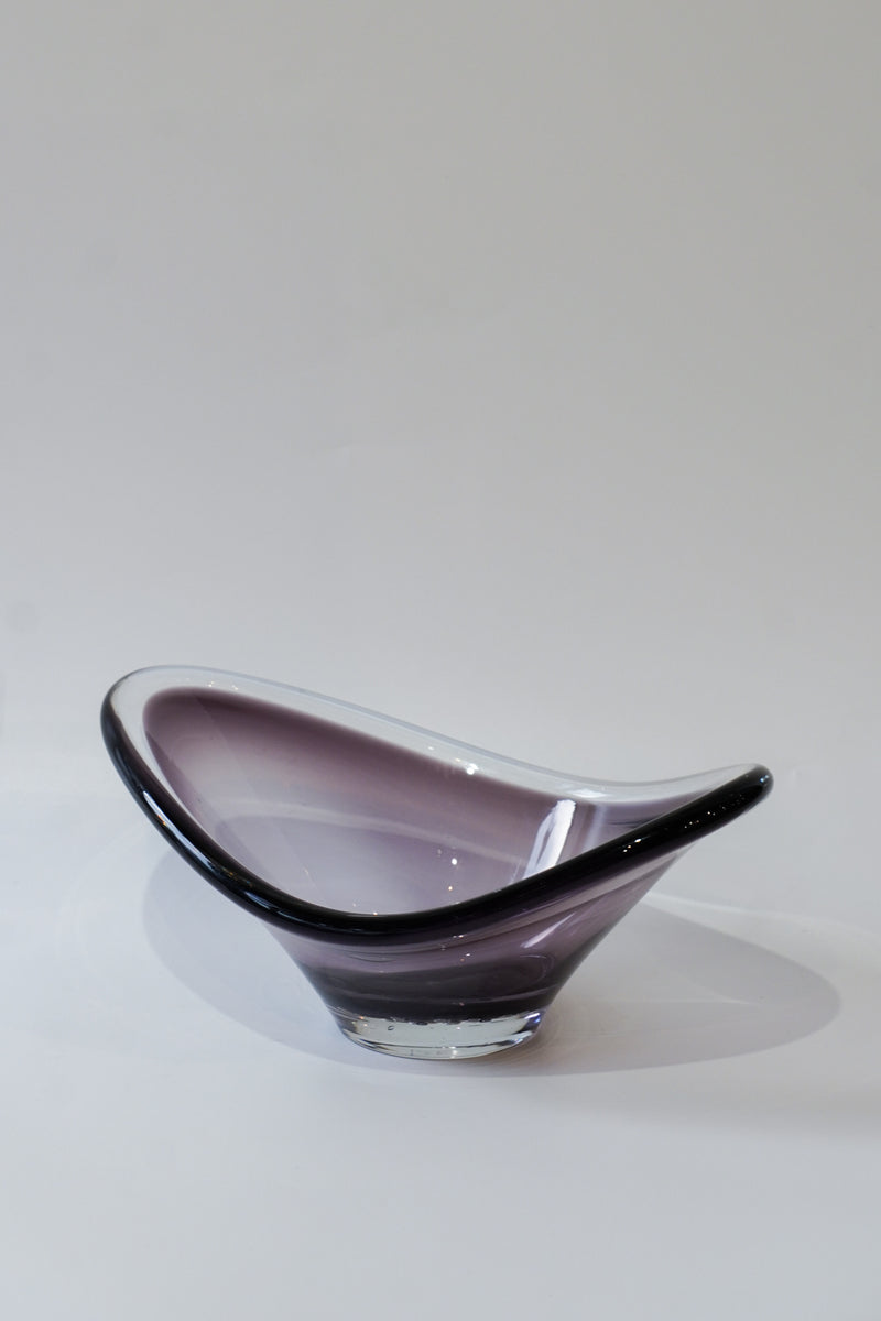 ガラス トレイ<br>cerote antiques - ヴィンテージ SHARK ATTACK