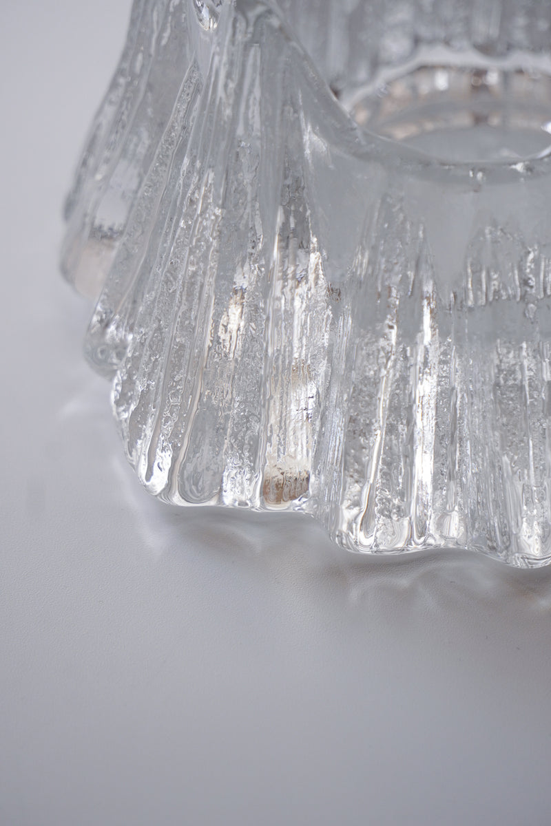 ガラス アート ボウル<br>cerote antiques - ヴィンテージ SHARK ATTACK