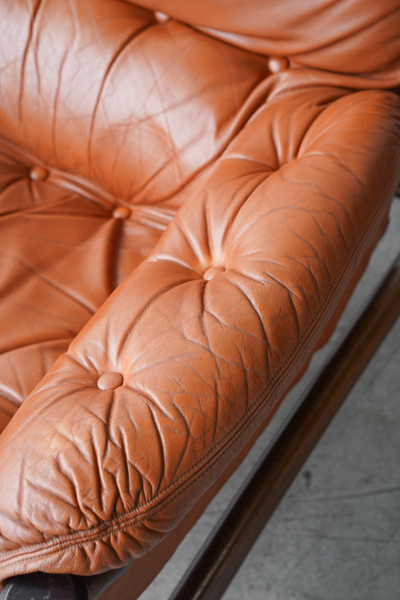 Brazilian Modern Design <br> 1シーター ソファ <br>1960-1970s , Brazil <br>TAMAGAWA BASE - ヴィンテージ SHARK ATTACK