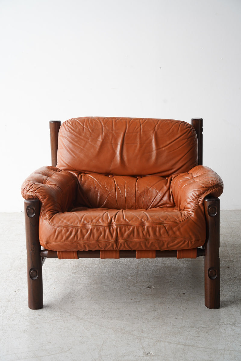 Brazilian Modern Design <br> 1シーター ソファ <br>1960-1970s , Brazil <br>TAMAGAWA BASE - ヴィンテージ SHARK ATTACK