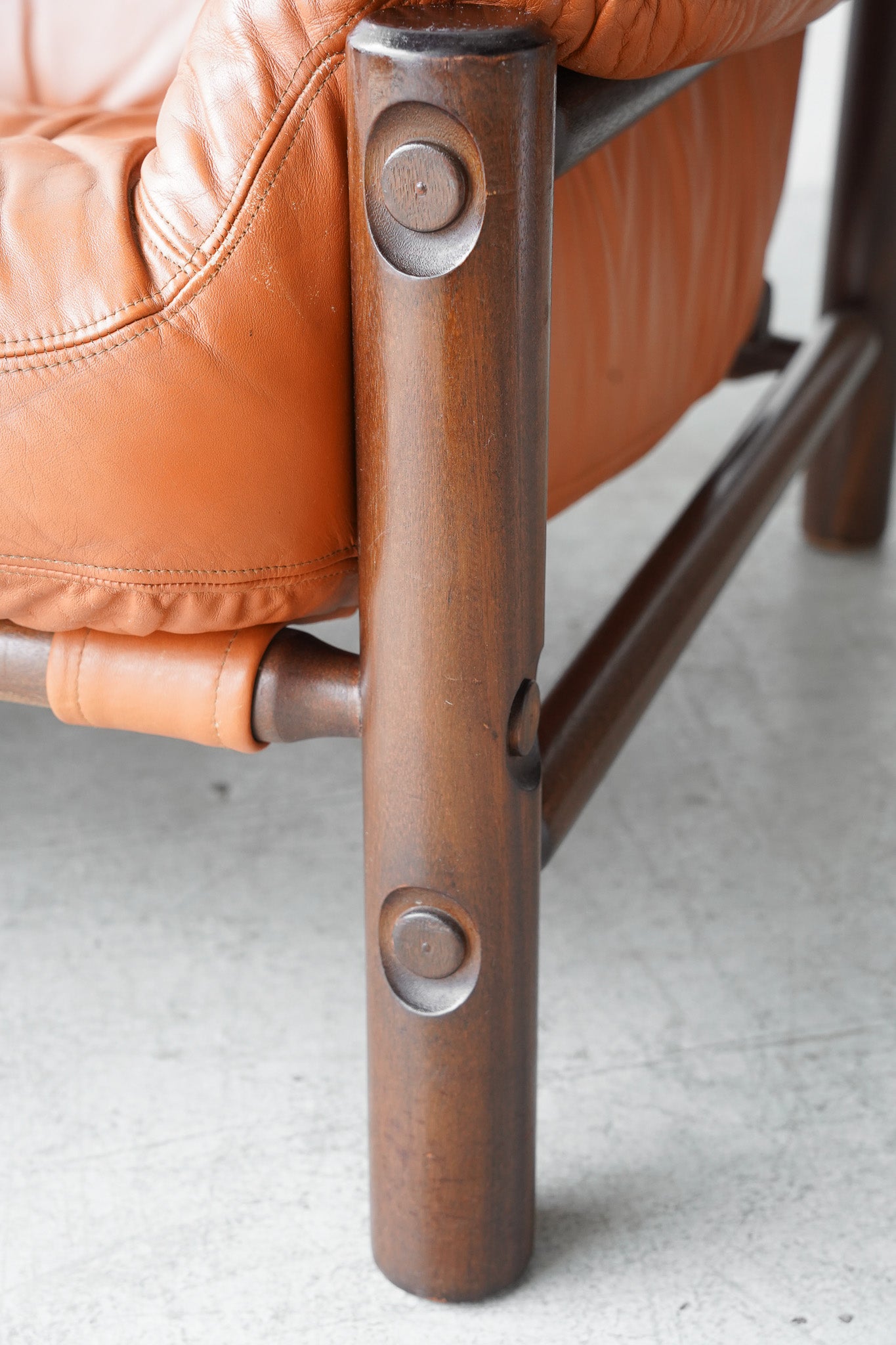 Brazilian Modern Design <br> 2シーター ソファ <br>1960-1970s Brazil<br>大阪店・TAMAGAWA BASE - ヴィンテージ SHARK ATTACK