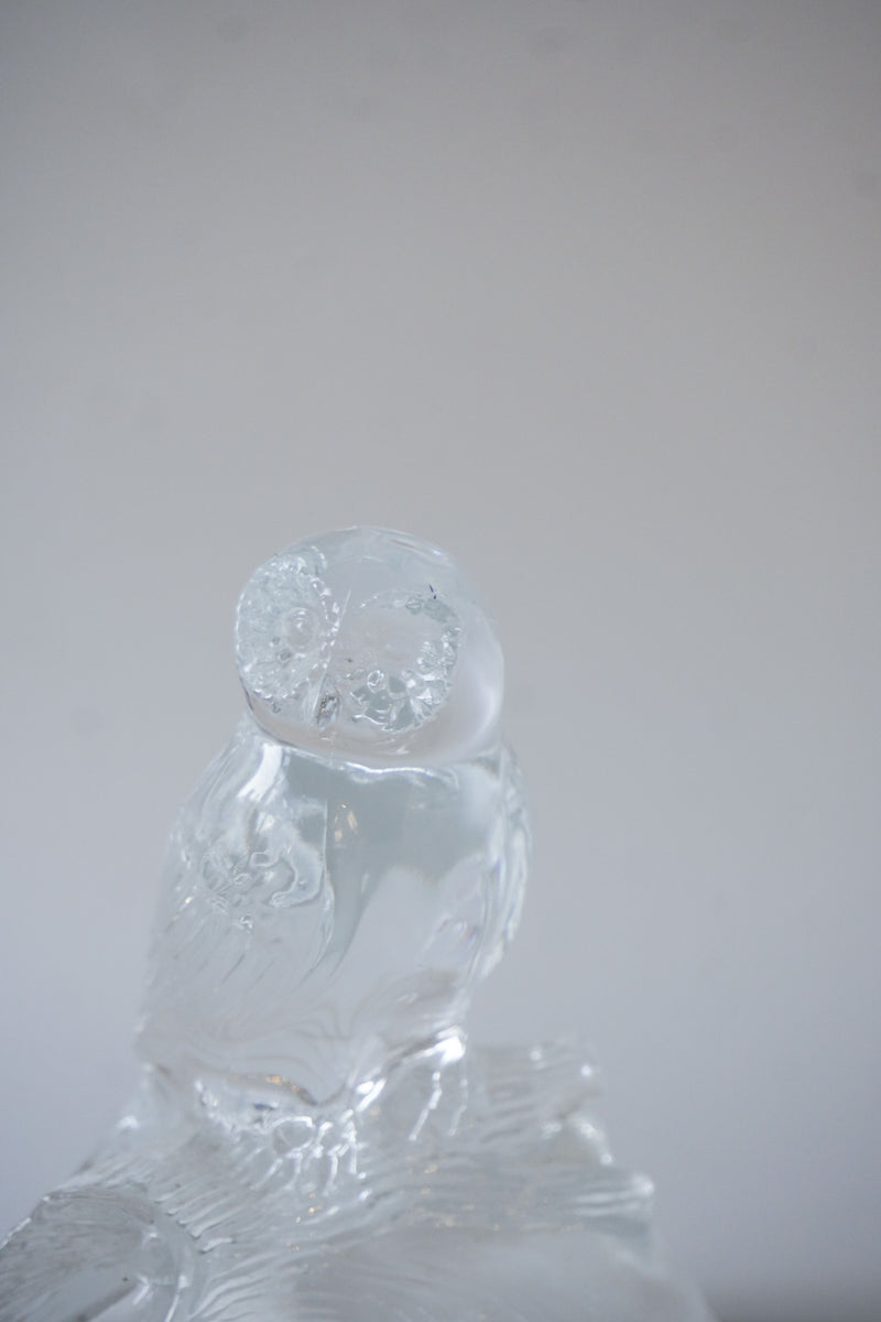 ガラス フクロウオブジェ<br>cerote antiques - ヴィンテージ SHARK ATTACK