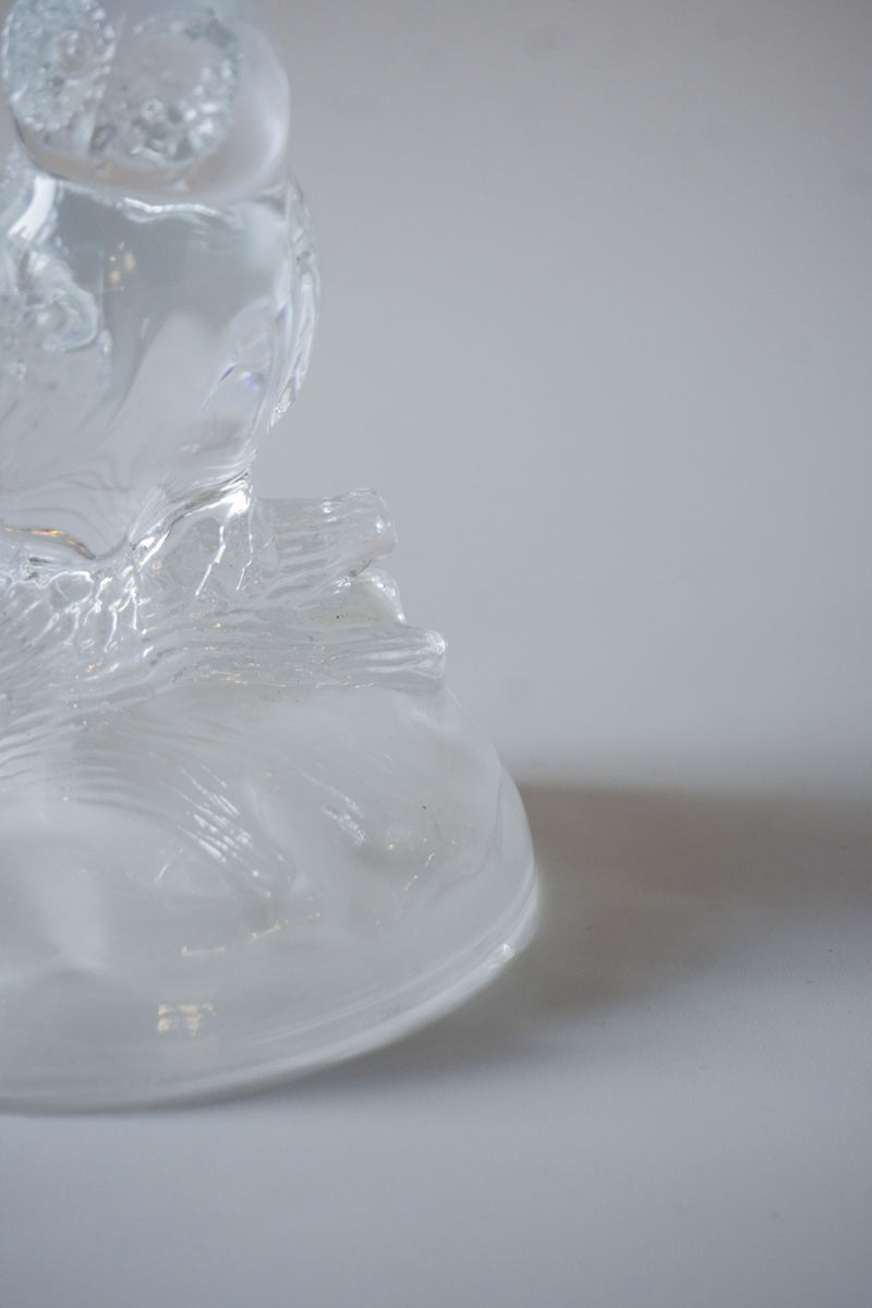 ガラス フクロウオブジェ<br>cerote antiques - ヴィンテージ SHARK ATTACK