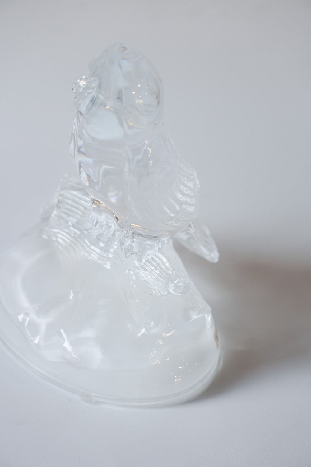 ガラス フクロウオブジェ<br>cerote antiques - ヴィンテージ SHARK ATTACK