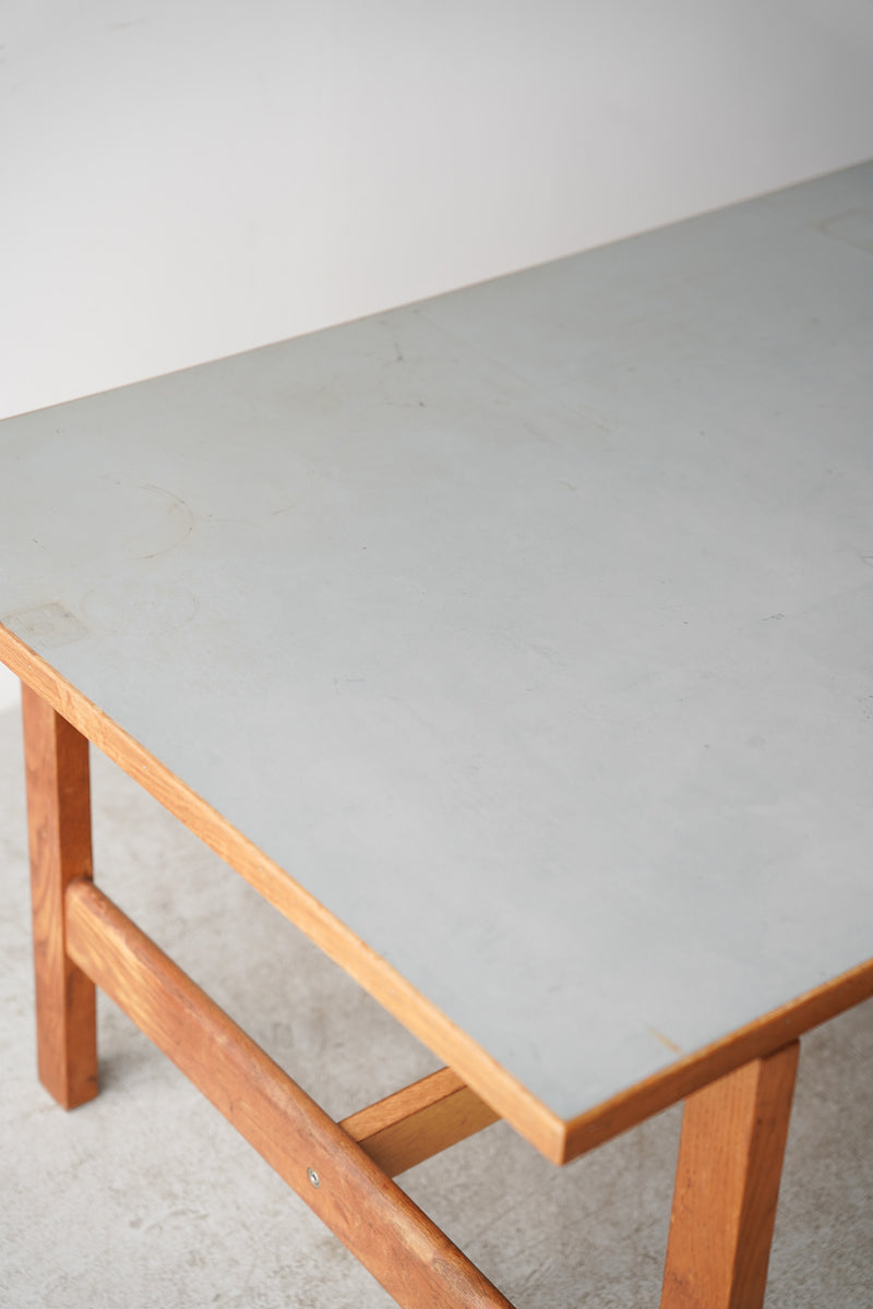 GETAMA , Hans J. Wegner <br>ワークテーブル<br>Denmark<br>大和店 - ヴィンテージ SHARK ATTACK