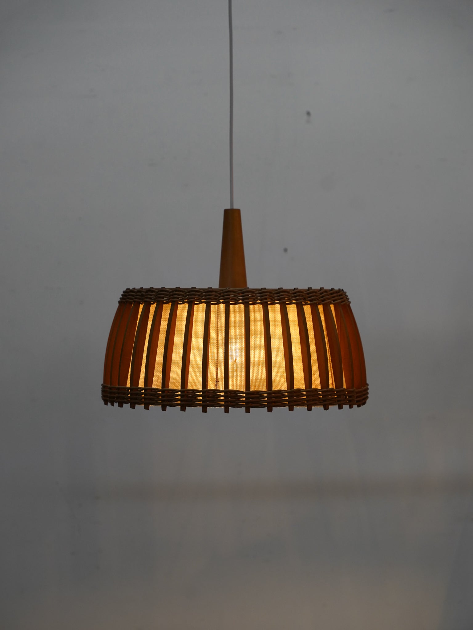 PENDANT LAMP – SHARK ATTACK ONLINE SHOP