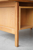 GETAMA , Hans J. Wegner <br>ワークテーブル<br>Denmark<br>大和店 - ヴィンテージ SHARK ATTACK