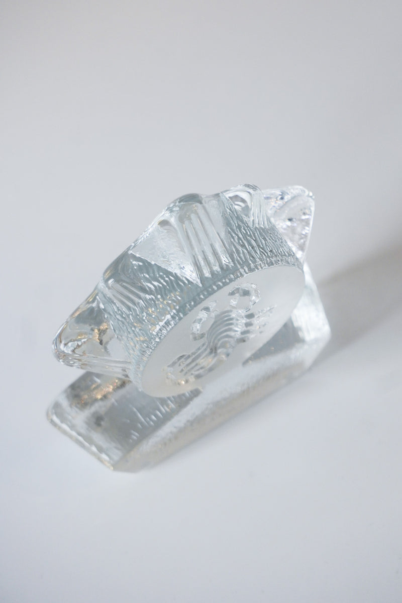 Bergdala社 <br>サソリ ガラスオブジェ <br>cerote antiques - ヴィンテージ SHARK ATTACK