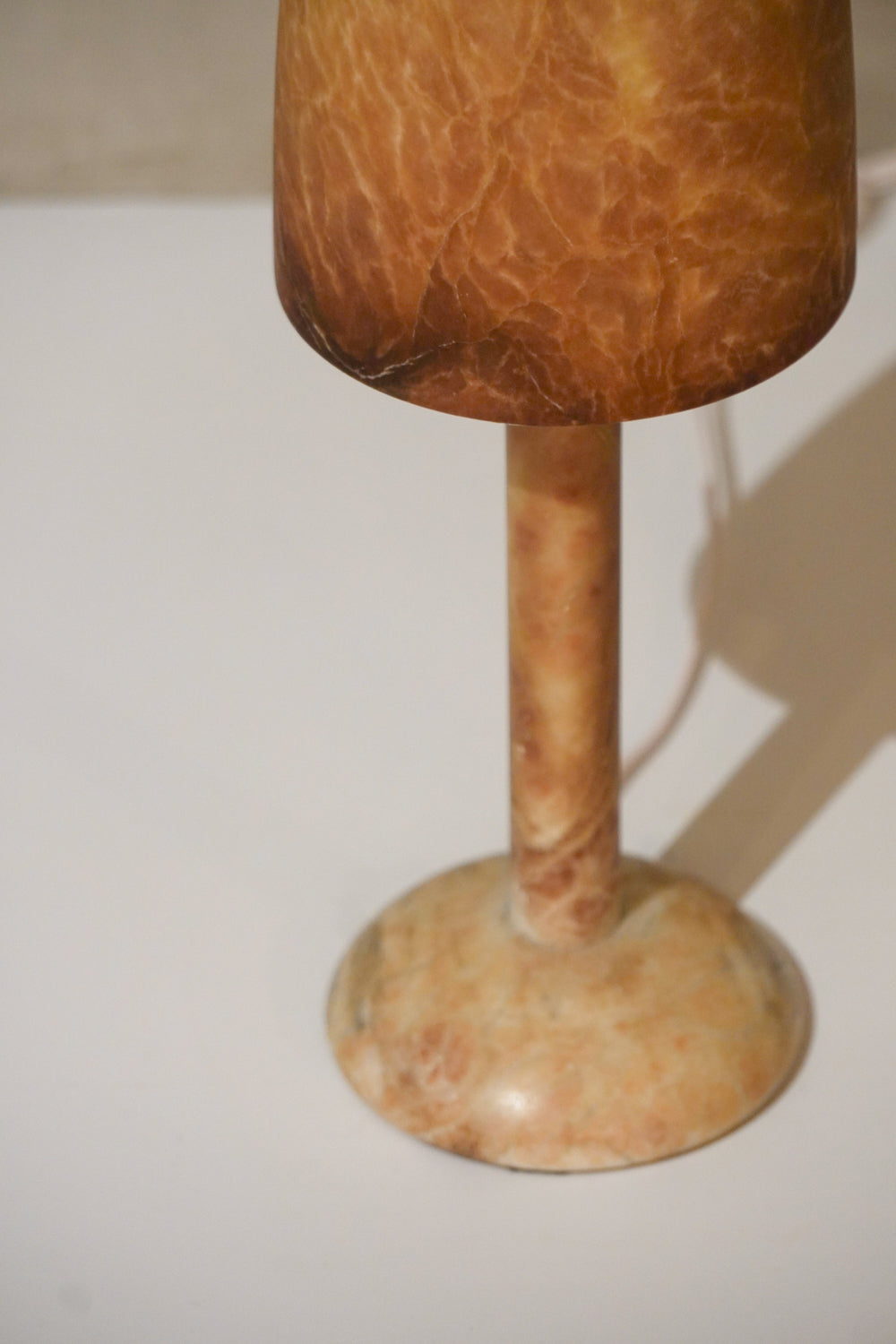 Alabaster Table lamp<br>1980-90's , Spain<br>bob's box - ヴィンテージ SHARK ATTACK