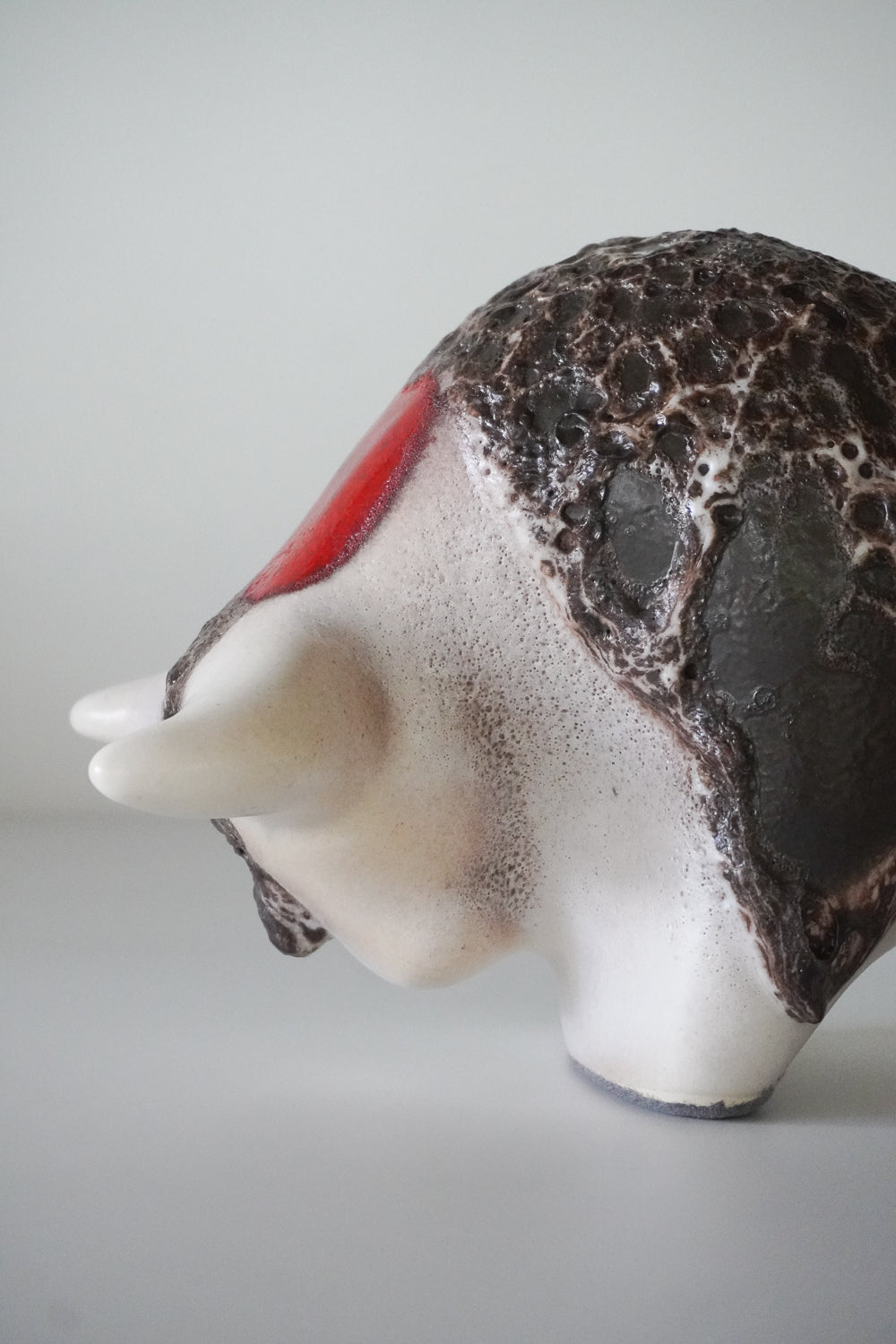 Otto Keramik <br>Bull 1010 L <br>Otto Keramik Tokyo・大阪店・TAMAGAWA BASE - ヴィンテージ SHARK ATTACK