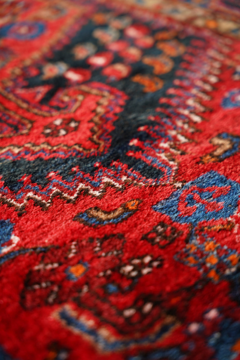 トライバルラグ 209×133 (cm) <br>大和店 - ヴィンテージ SHARK ATTACK