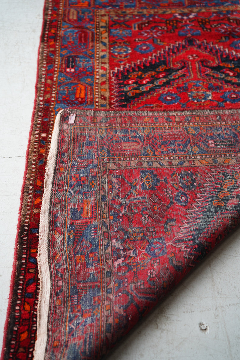 トライバルラグ 209×133 (cm) <br>大和店 - ヴィンテージ SHARK ATTACK