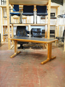 Magnus Olesen<br>ダイニングテーブル<br>Denmark<br> 大和店