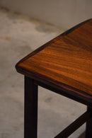 サイドテーブル <br>bob's box - ヴィンテージ SHARK ATTACK