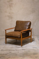 レザー 1シーターソファ(B)<br>Sweden <br>cerote antiques - ヴィンテージ SHARK ATTACK