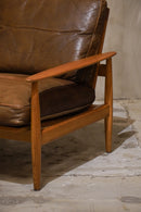 レザー 1シーターソファ(B)<br>Sweden <br>cerote antiques - ヴィンテージ SHARK ATTACK