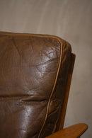 レザー 1シーターソファ(B)<br>Sweden <br>cerote antiques - ヴィンテージ SHARK ATTACK