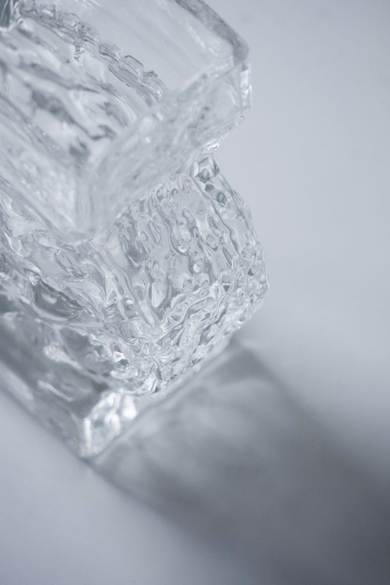 ガラス フラワーベース<br>bob's box - ヴィンテージ SHARK ATTACK