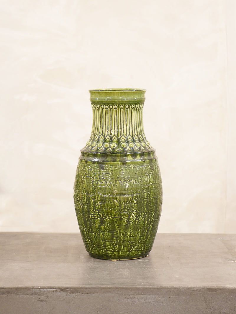 CERAMIC FLOWER VASE