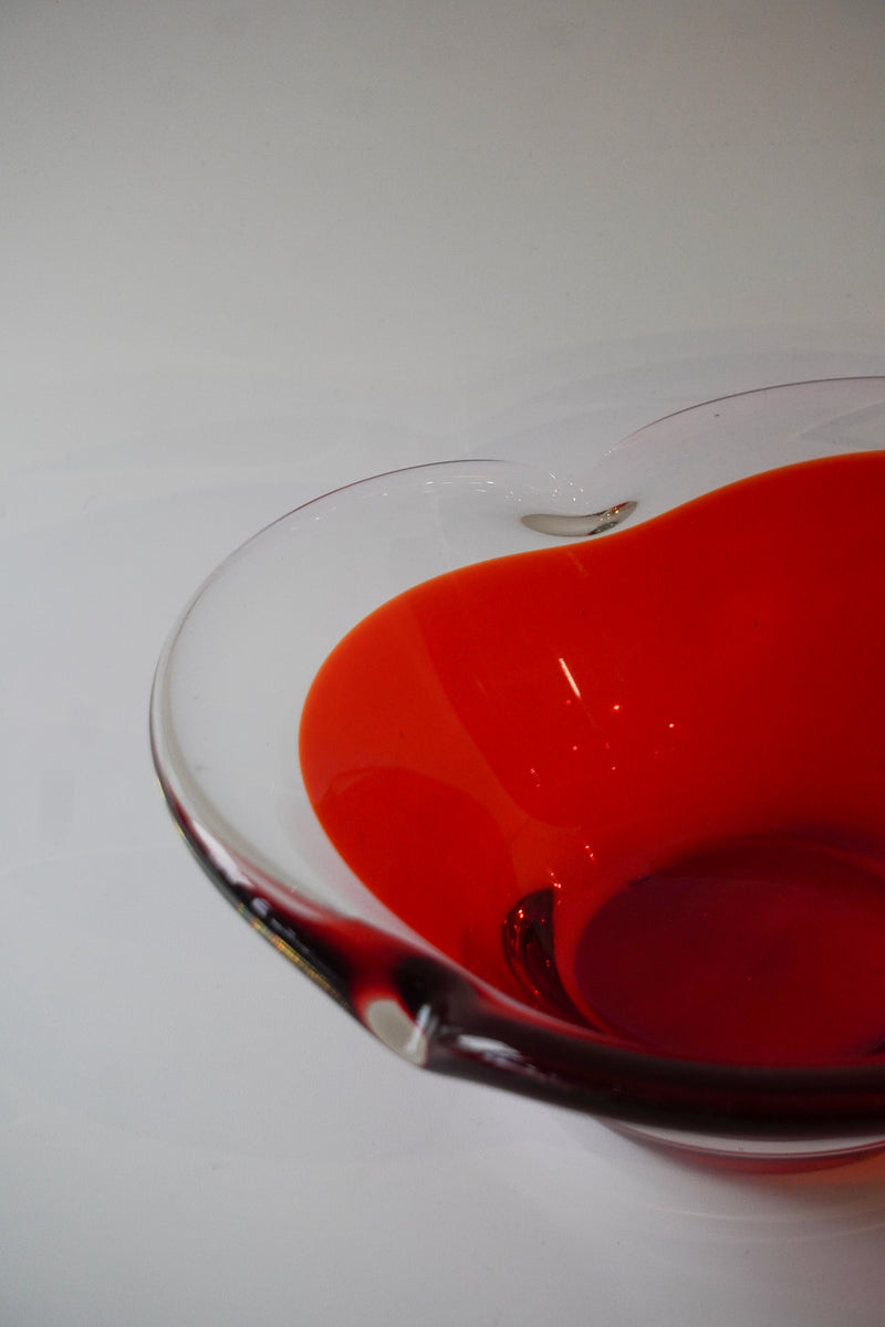 ガラス ボウル<br>bob's box - ヴィンテージ SHARK ATTACK