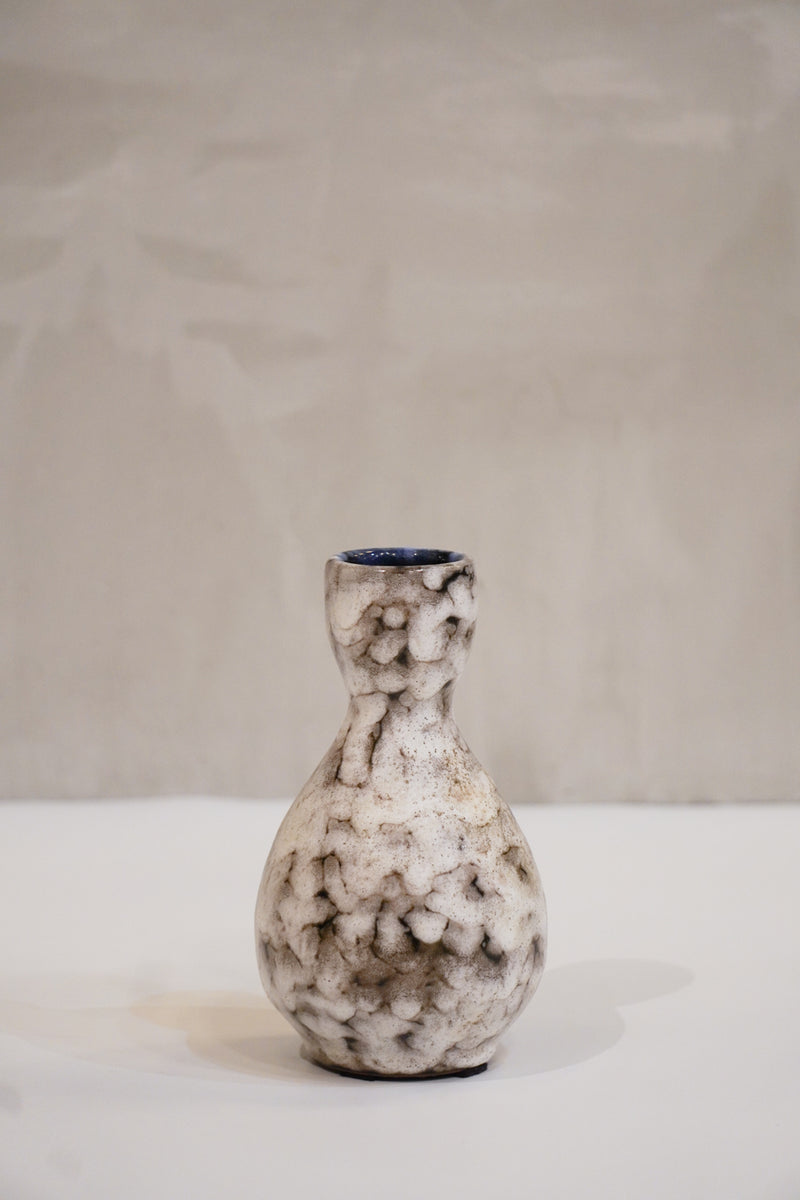 East Germany <br>セラミック フラワーベース <br>cerote antiques - ヴィンテージ SHARK ATTACK